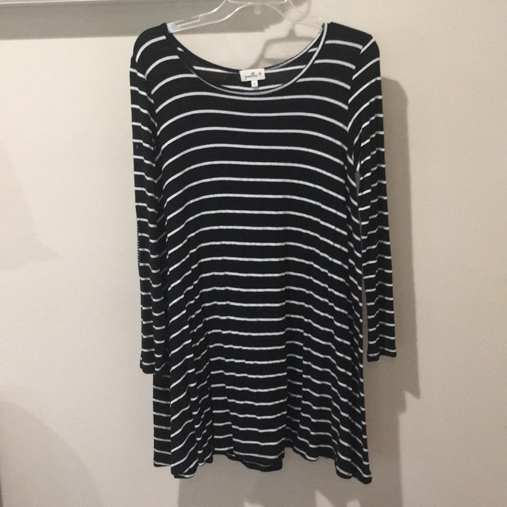 ⭐️ 2/$15 or 3/$20 Anthropologie Dress